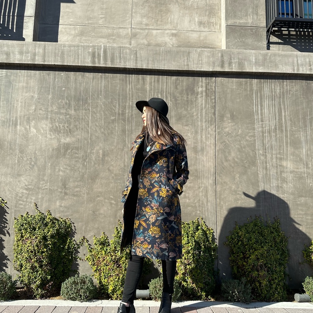 Grounding Copper framed Larimar Necklace pendant - Picture 5 of 5